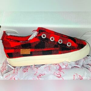 NEW Blowfish Malibu Shoes 12T Red Buffalo Check Slip-on Sneakers